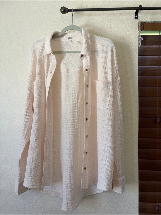 BKE Tops - BKE Light Cream Button-Down NWOT